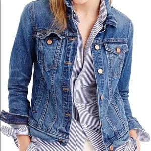‼️ J. Crew classic denim jacket ‼️